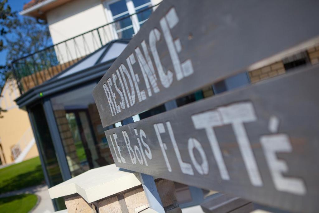 Residence Le Bois Flotté Merville-Franceville-Plage Esterno foto